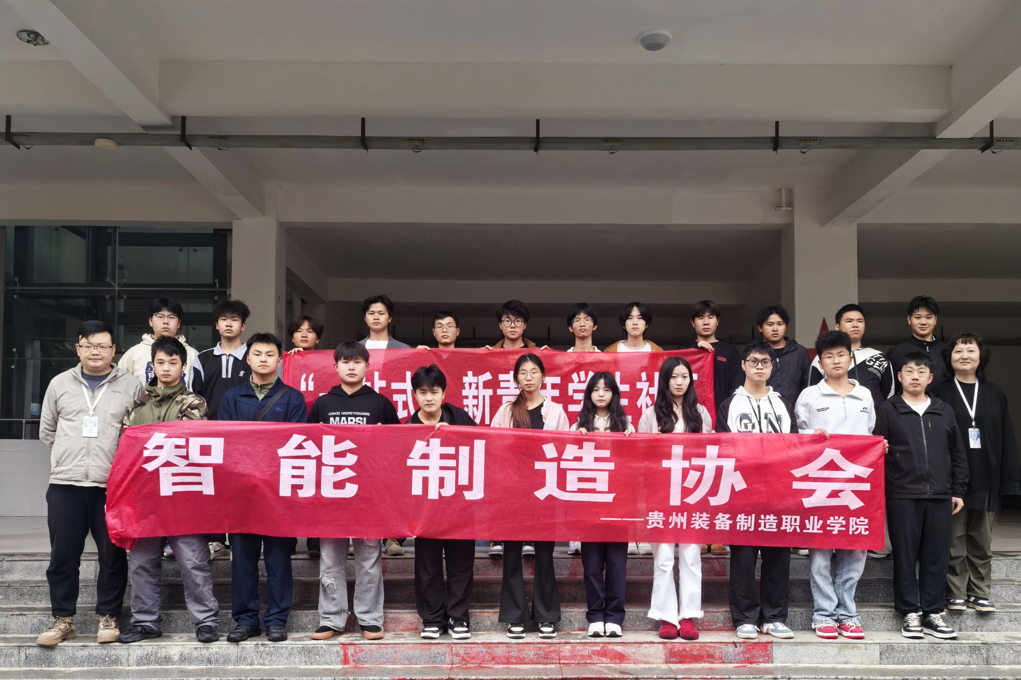 匠心筑梦，智造梦想——Best365官网智能制造协会成功举办DIY遥控小车组装活动